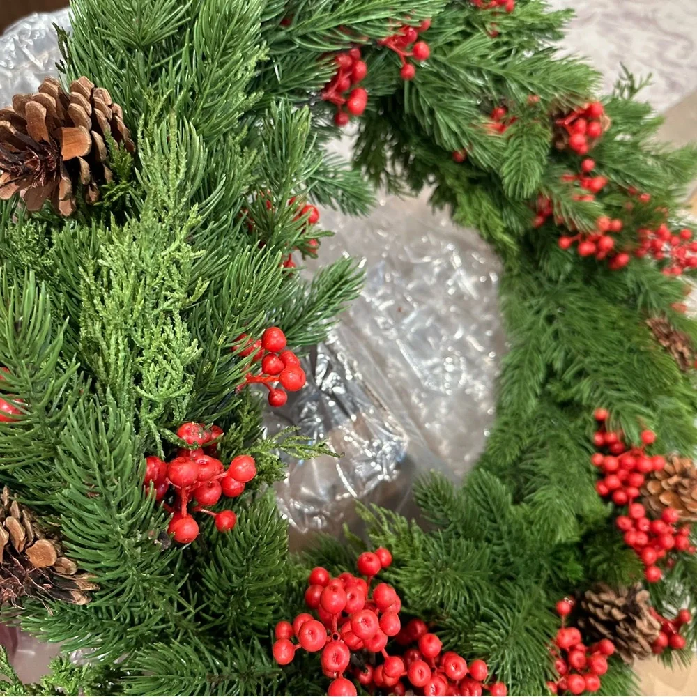Faux‎ Pine Berry Wreath